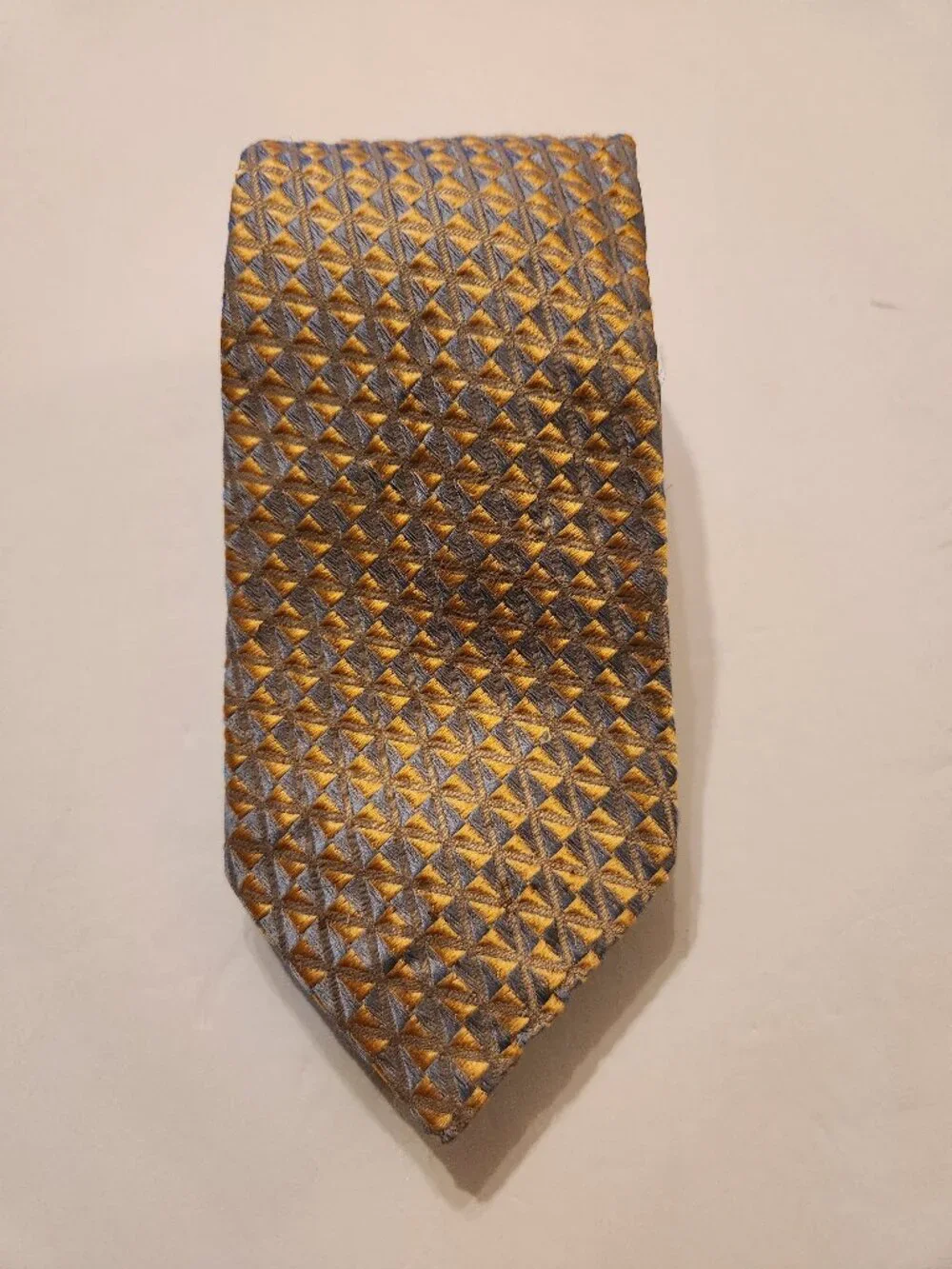 Ermenegildo Zegna men's new 100%silk tie 3 3/4